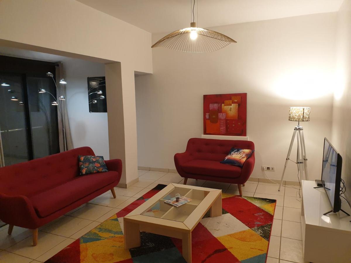 Maison 150M2 Jardin A Louer En Entier, Bordeaux Centre Chartrons, 3 Chambres 3 Salles De Bains 1 Canape-Lit Llllnumero De Telephone Dans L'Annonce Si Questionlll Exterior photo