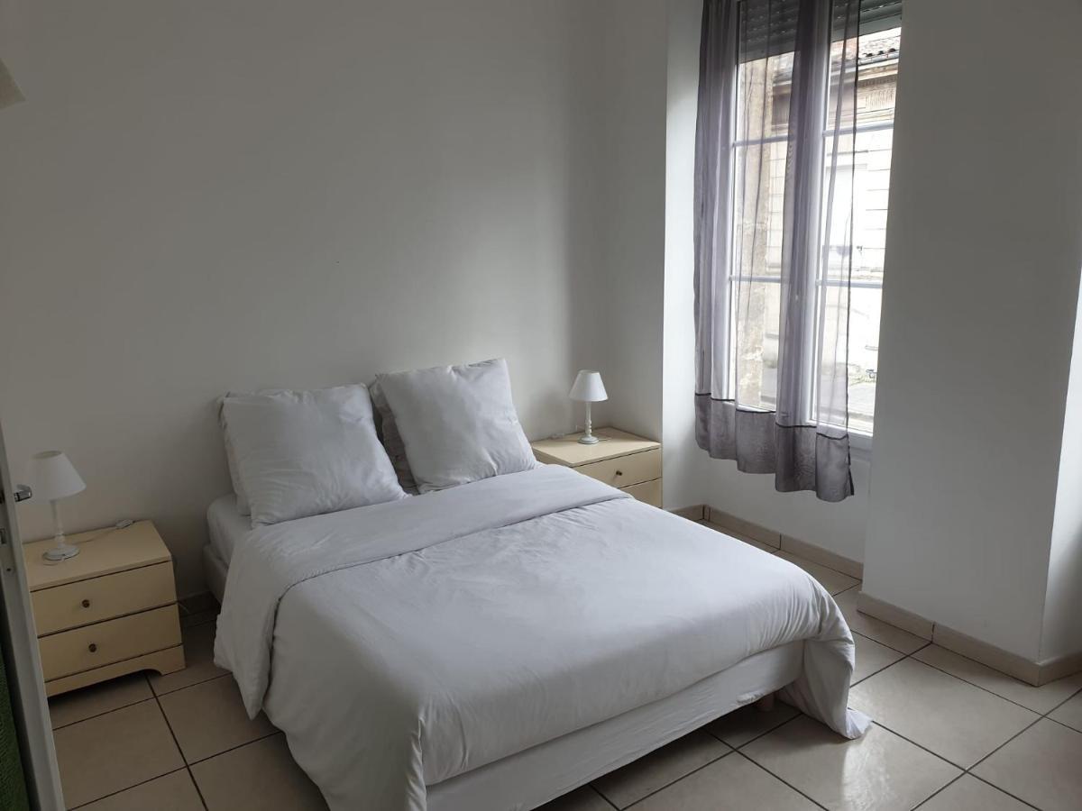 Maison 150M2 Jardin A Louer En Entier, Bordeaux Centre Chartrons, 3 Chambres 3 Salles De Bains 1 Canape-Lit Llllnumero De Telephone Dans L'Annonce Si Questionlll Exterior photo